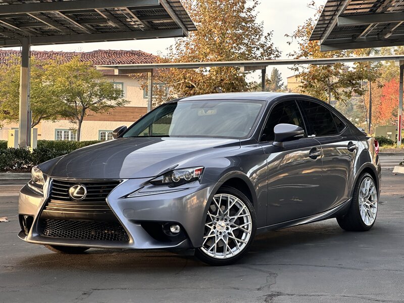 2016 Lexus IS 200t - Photo 5 - Vista, CA 92084