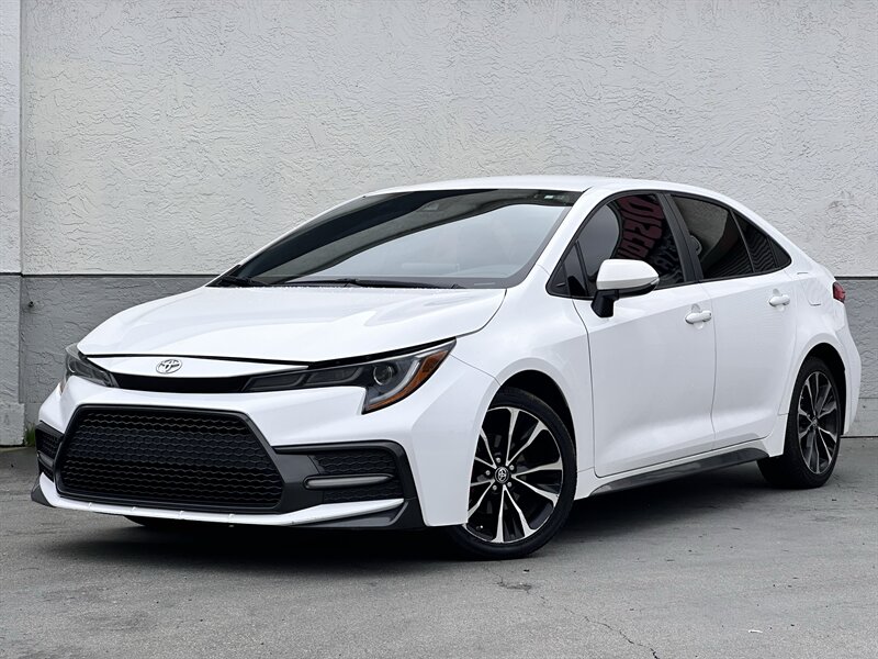 2020 Toyota Corolla SE   - Photo 1 - Vista, CA 92084