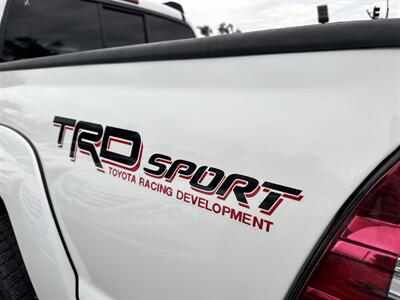 2015 Toyota Tacoma PreRunner V6   - Photo 31 - Vista, CA 92084