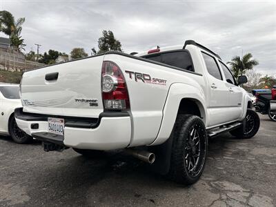 2015 Toyota Tacoma PreRunner V6   - Photo 23 - Vista, CA 92084
