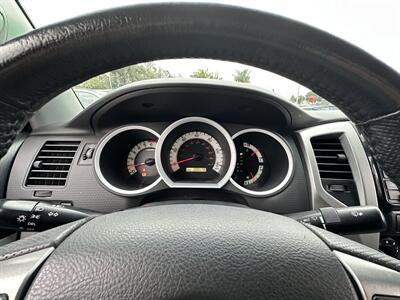 2015 Toyota Tacoma PreRunner V6   - Photo 5 - Vista, CA 92084