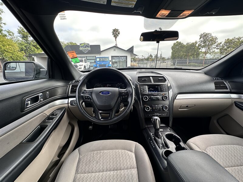 2019 Ford Explorer * LOW MILES * 4 CYLINDER * GAS SAVER * 7 SEATER * - Photo 20 - Vista, CA 92084