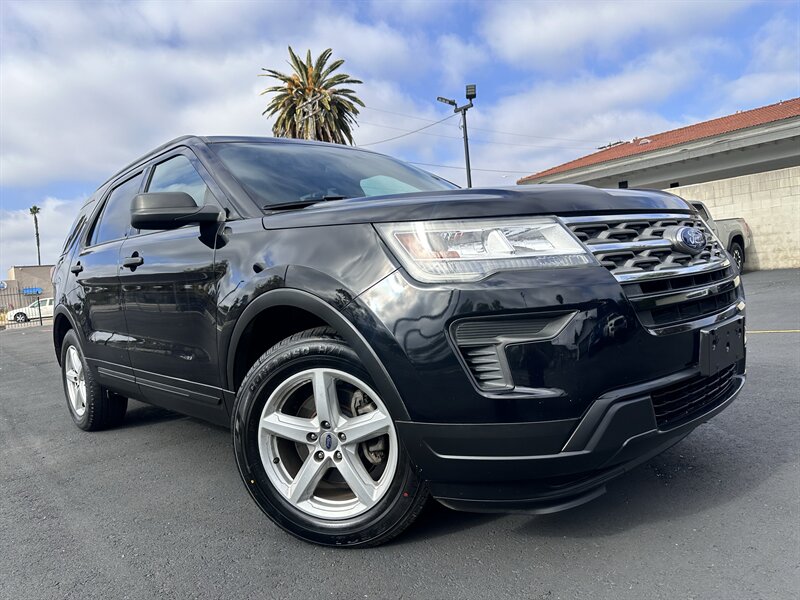 2019 Ford Explorer * LOW MILES * 4 CYLINDER * GAS SAVER * 7 SEATER * - Photo 5 - Vista, CA 92084