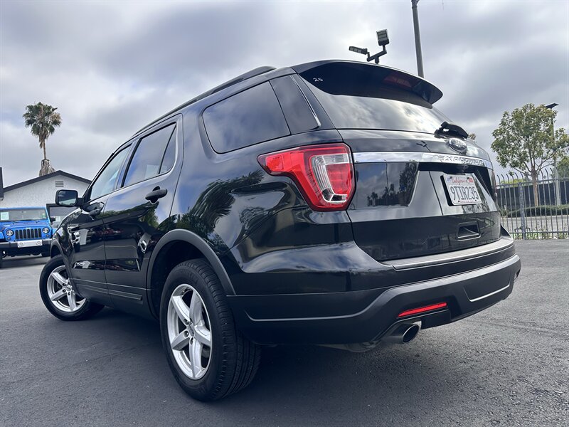2019 Ford Explorer * LOW MILES * 4 CYLINDER * GAS SAVER * 7 SEATER * - Photo 6 - Vista, CA 92084