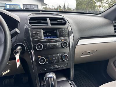 2019 Ford Explorer * LOW MILES * 4 CYLINDER * GAS SAVER * 7 SEATER * - Photo 17 - Vista, CA 92084