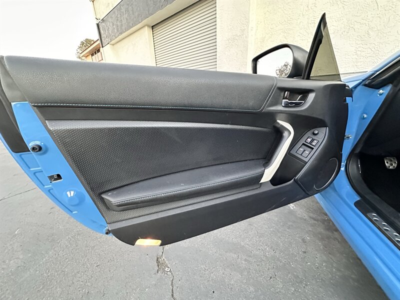 2016 Subaru BRZ Series.HyperBlue * CUSTOM RIMS * 6 SPEED * - Photo 22 - Vista, CA 92084
