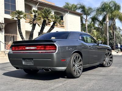 2011 Dodge Challenger SE   - Photo 8 - Vista, CA 92084