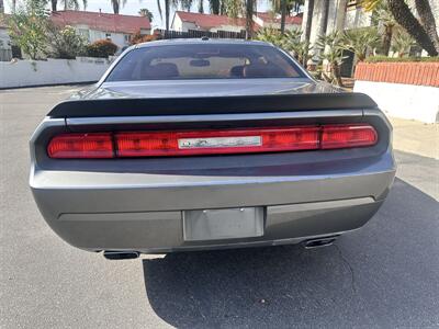 2011 Dodge Challenger SE   - Photo 6 - Vista, CA 92084