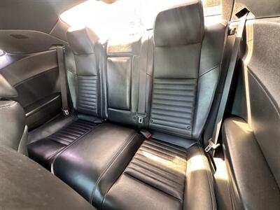 2011 Dodge Challenger SE   - Photo 14 - Vista, CA 92084