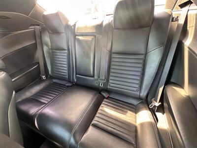 2011 Dodge Challenger SE   - Photo 13 - Vista, CA 92084