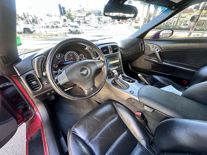 2006 Chevrolet Corvette   - Photo 7 - Vista, CA 92084