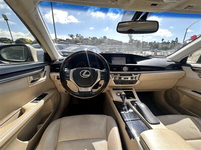 2014 Lexus ES 350   - Photo 11 - Vista, CA 92084