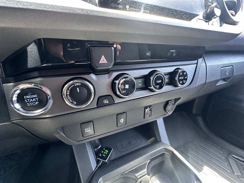 2017 Toyota Tacoma TRD Off-Road - Photo 20 - Vista, CA 92084