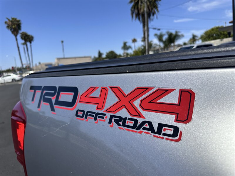 2017 Toyota Tacoma TRD Off-Road - Photo 4 - Vista, CA 92084