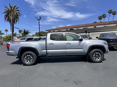 2017 Toyota Tacoma TRD Off-Road - Photo 14 - Vista, CA 92084