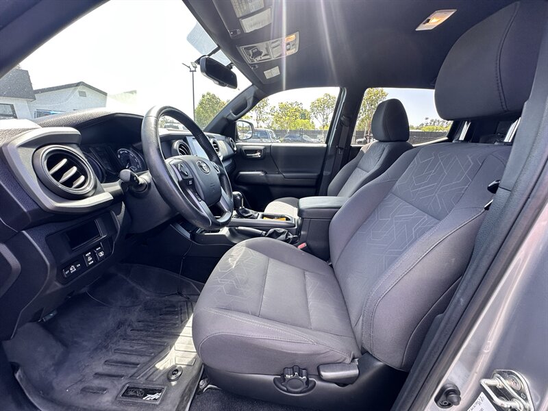 2017 Toyota Tacoma TRD Off-Road - Photo 27 - Vista, CA 92084