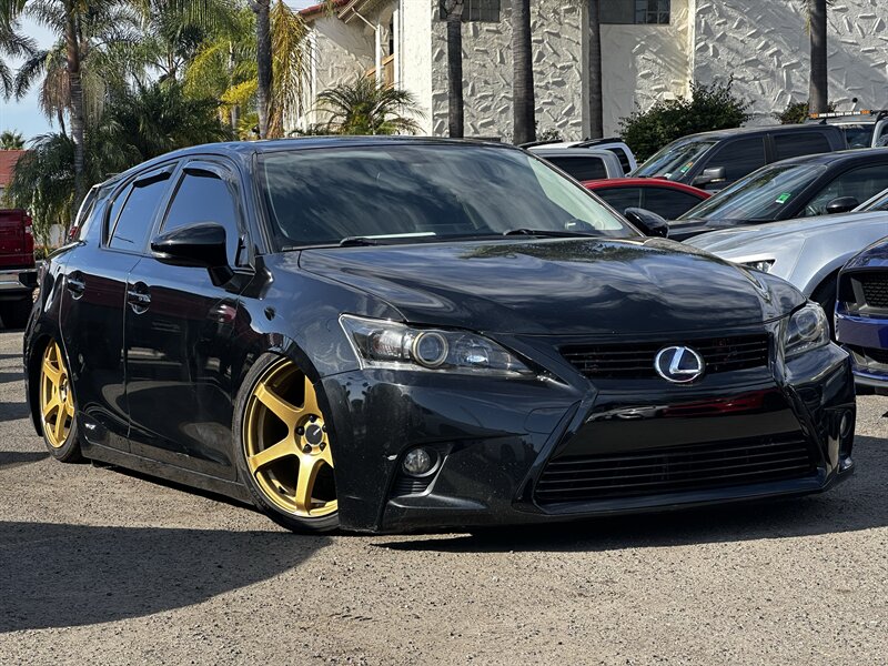 2017 Lexus CT 200h - Photo 53 - Vista, CA 92084