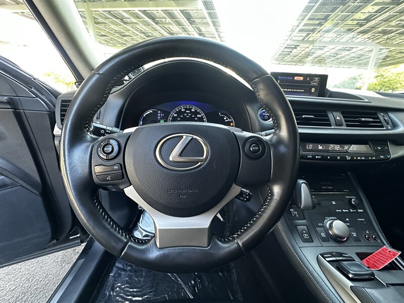 2017 Lexus CT 200h - Photo 29 - Vista, CA 92084