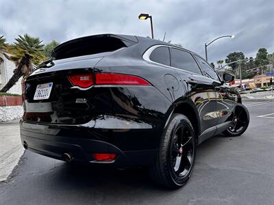 2019 Jaguar F-PACE 25t   - Photo 22 - Vista, CA 92084