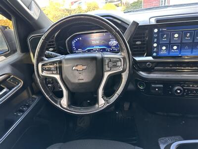 2022 Chevrolet Silverado 1500 LT   - Photo 28 - Vista, CA 92084