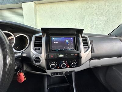 2014 Toyota Tacoma V6   - Photo 28 - Vista, CA 92084