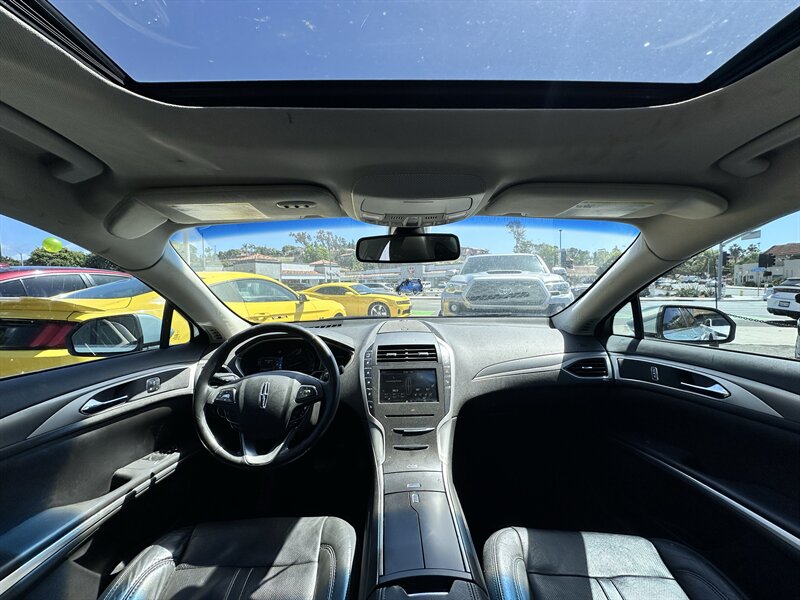2014 Lincoln MKZ Hybrid - Photo 10 - Vista, CA 92084