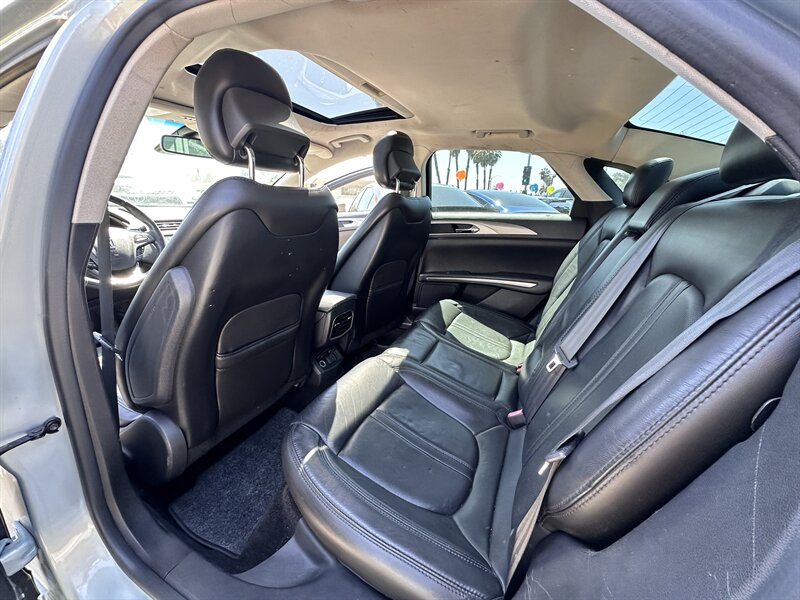 2014 Lincoln MKZ Hybrid - Photo 15 - Vista, CA 92084