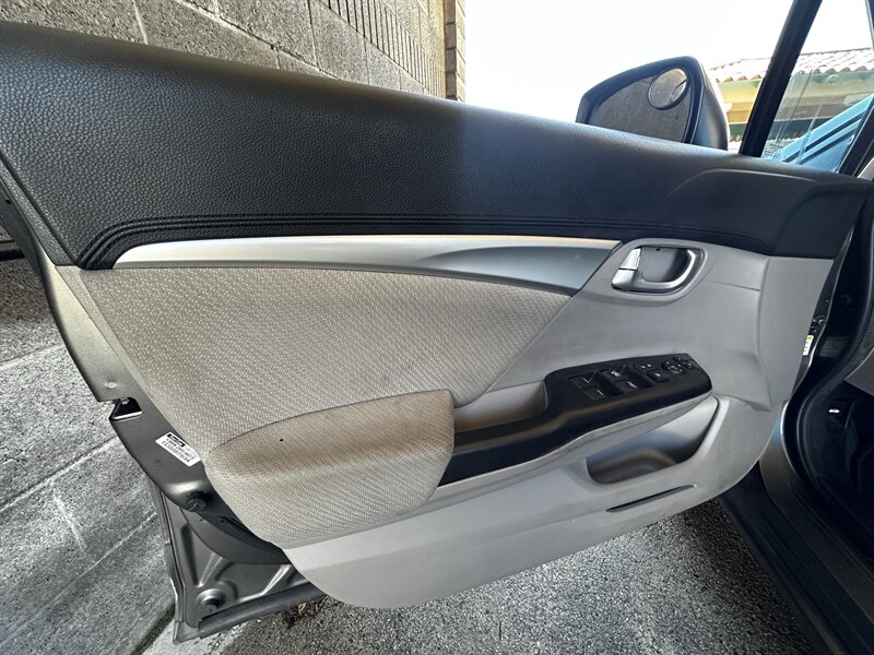 2013 Honda Civic EX * GAS SAVER * SUNROOF * - Photo 21 - Vista, CA 92084