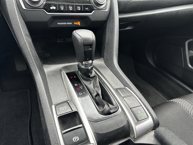 2017 Honda Civic LX - Photo 20 - Vista, CA 92084