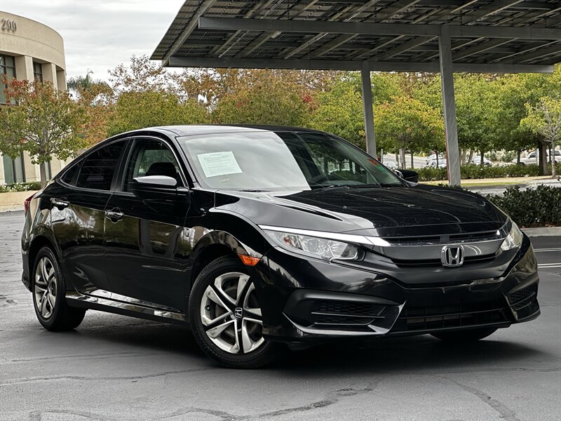 2017 Honda Civic LX - Photo 8 - Vista, CA 92084
