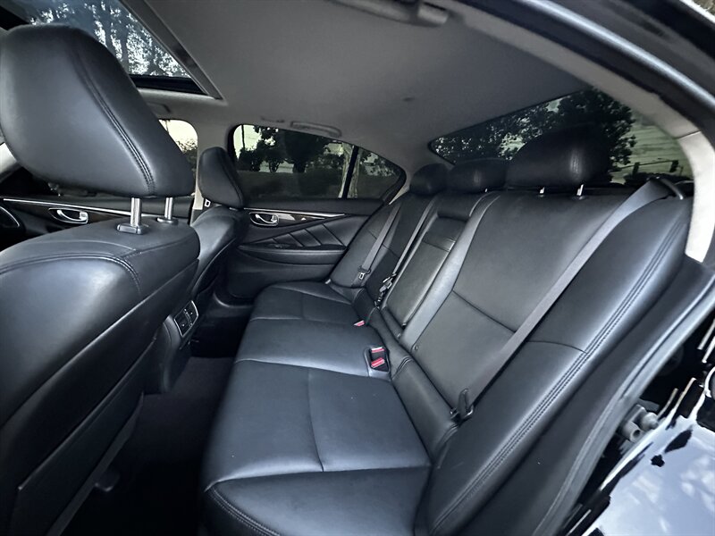 2018 INFINITI Q50 3.0T Luxe   - Photo 18 - Vista, CA 92084