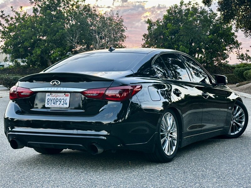 2018 INFINITI Q50 3.0T Luxe   - Photo 4 - Vista, CA 92084