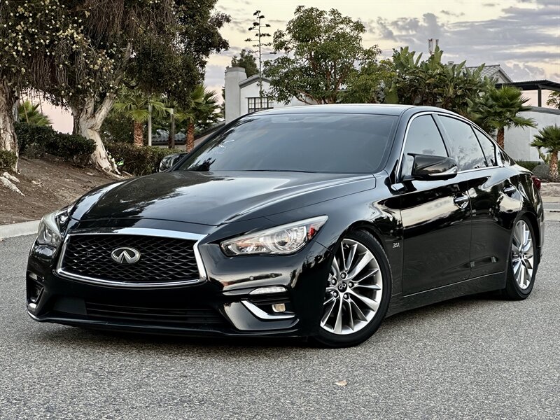 2018 INFINITI Q50 3.0T Luxe   - Photo 3 - Vista, CA 92084
