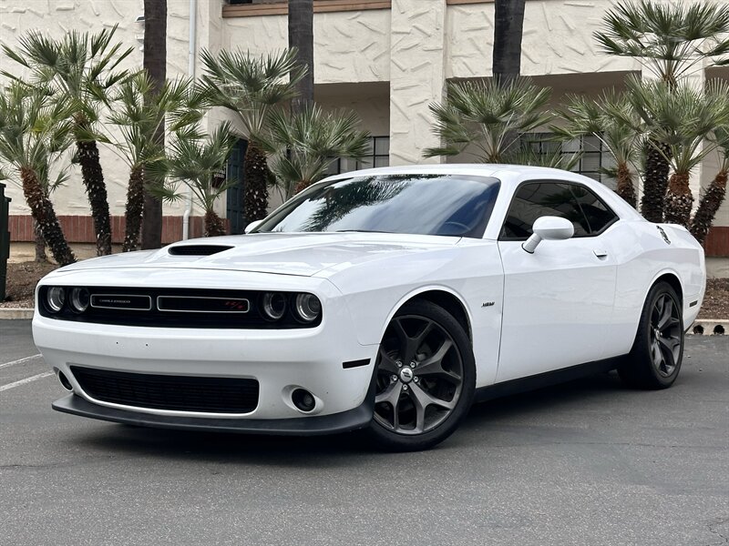 2019 Dodge Challenger R/T's photo