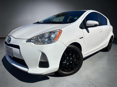 2012 Toyota Prius c Two * HYBRID * GAS SAVER * NEW TIRES * Hatchback