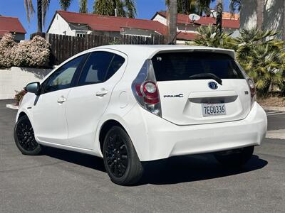 2012 Toyota Prius c Two * HYBRID * GAS SAVER * NEW TIRES *   - Photo 6 - Vista, CA 92084