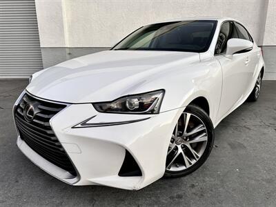 2019 Lexus IS 300   - Photo 8 - Vista, CA 92084