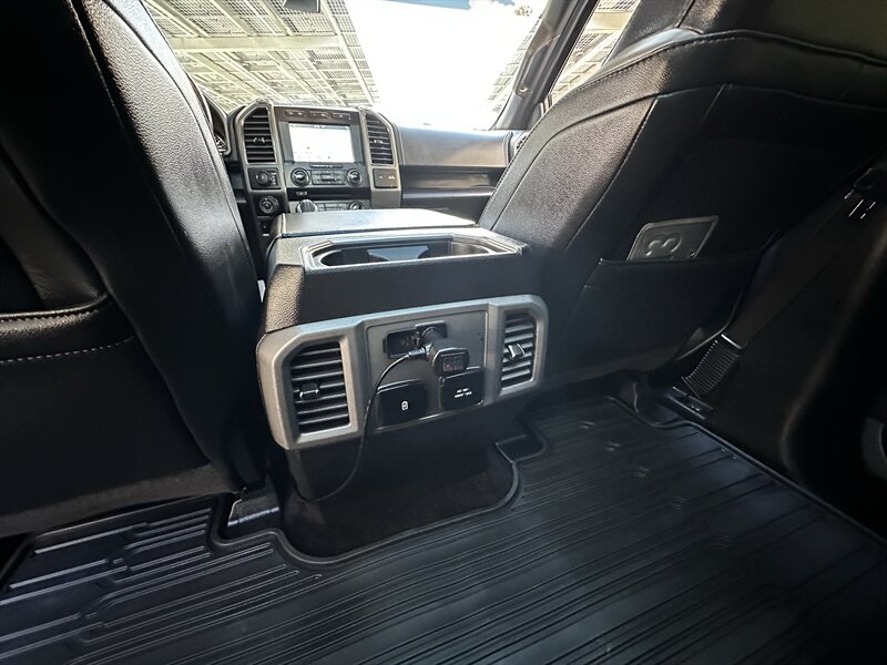 2017 Ford F-150 Raptor - Photo 40 - Vista, CA 92084