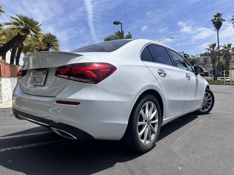 2020 Mercedes-Benz A 220 * AMBINET LIGHTING * MOONROOF * - Photo 12 - Vista, CA 92084
