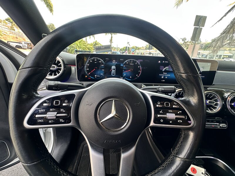 2020 Mercedes-Benz A 220 * AMBINET LIGHTING * MOONROOF * - Photo 26 - Vista, CA 92084