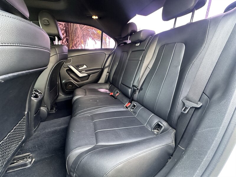 2020 Mercedes-Benz A 220 * AMBINET LIGHTING * MOONROOF * - Photo 22 - Vista, CA 92084