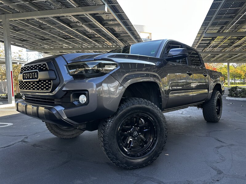 2018 Toyota Tacoma SR5 - Photo 42 - Vista, CA 92084