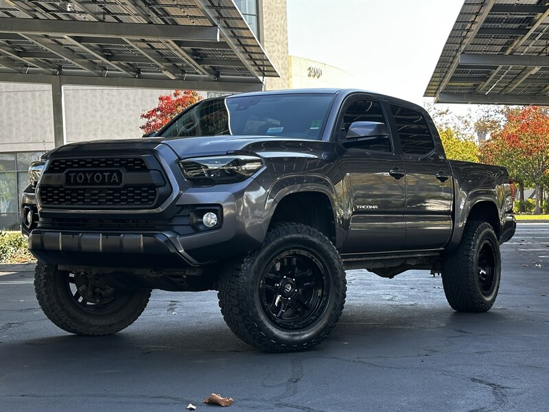 2018 Toyota Tacoma SR5 - Photo 48 - Vista, CA 92084