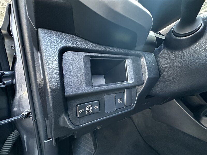 2018 Toyota Tacoma SR5 - Photo 54 - Vista, CA 92084