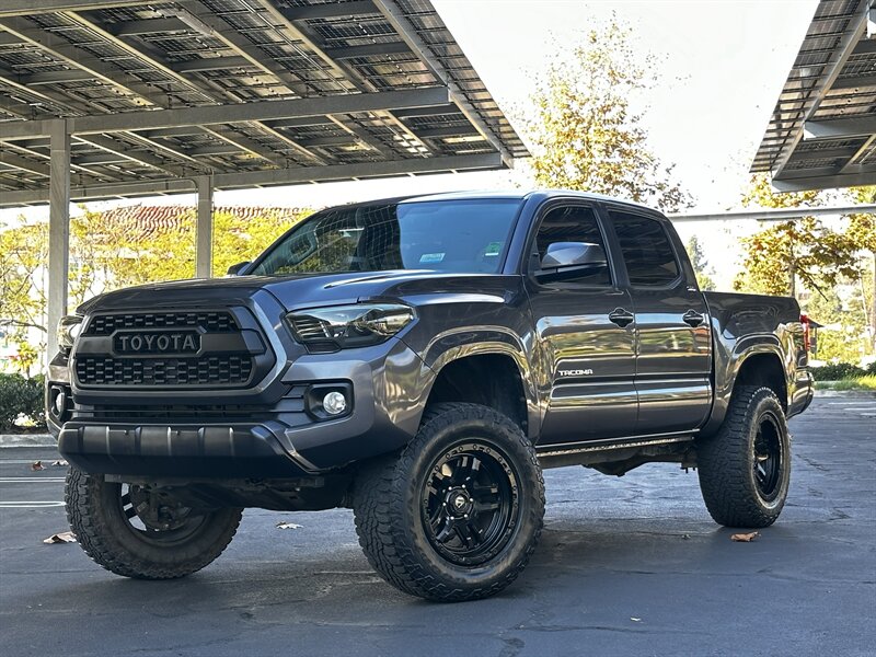 2018 Toyota Tacoma SR5 - Photo 6 - Vista, CA 92084