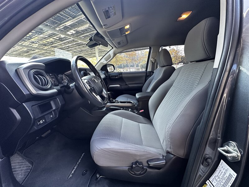 2018 Toyota Tacoma SR5 - Photo 52 - Vista, CA 92084