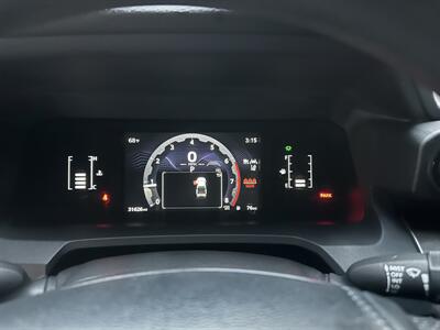 2024 Toyota Tacoma SR5   - Photo 24 - Vista, CA 92084