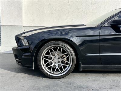 2013 Ford Mustang V6   - Photo 3 - Vista, CA 92084