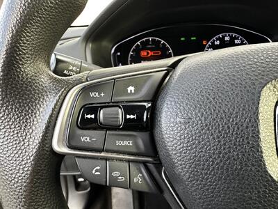 2019 Honda Accord LX   - Photo 22 - Vista, CA 92084