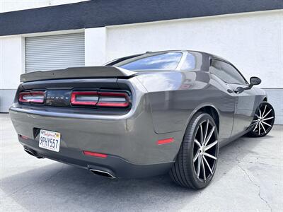 2020 Dodge Challenger SXT * 22 " RIMS * EXHAUST * LOW MILES * WINDOW TINT   - Photo 10 - Vista, CA 92084
